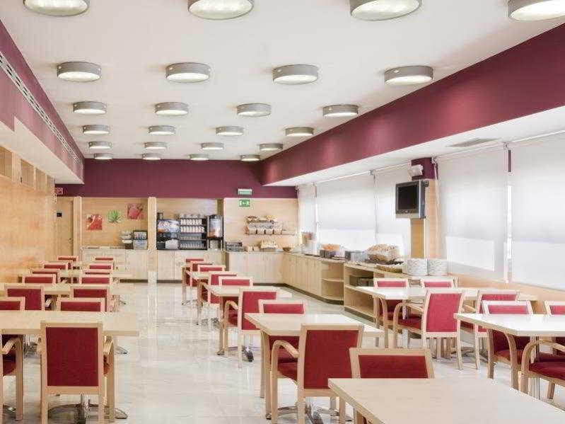 Holiday Inn Express Alcobendas By Ihg Εξωτερικό φωτογραφία